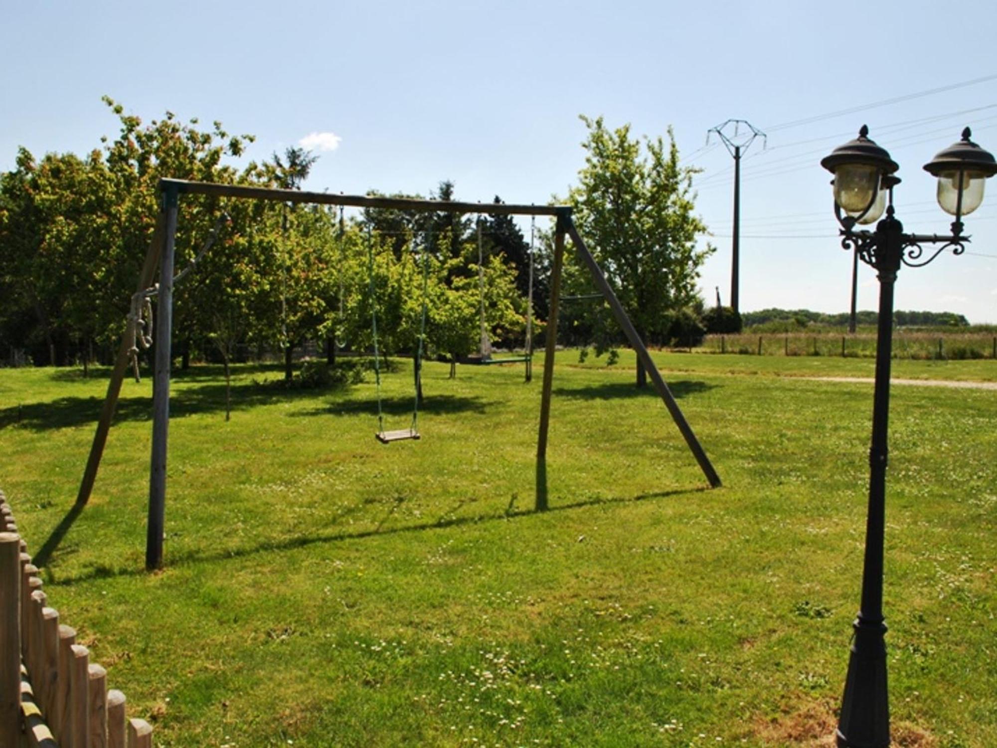 Gite De Charme Pres Des Chateaux De La Loire Avec Jardin, Terrasse Et Equipements Pour Familles - Fr-1-381-359 Azay-sur-Cher Exterior photo